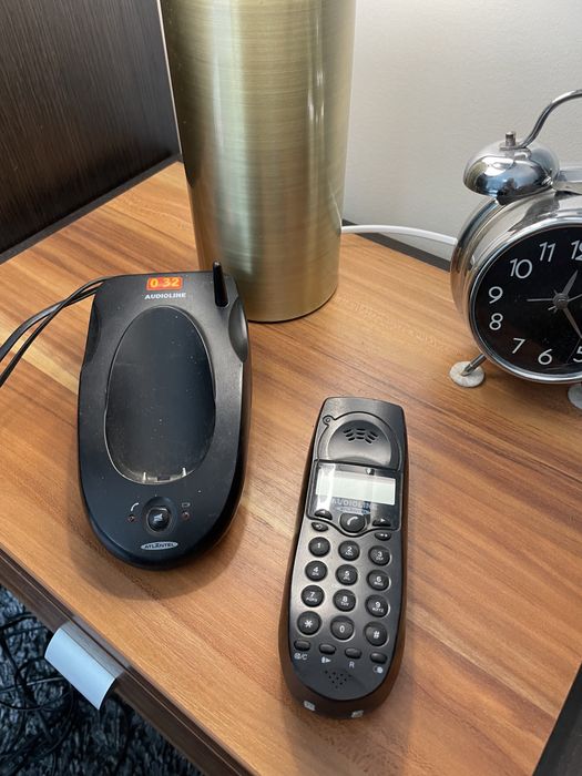 Telefon stacjonarny bezprzewowodowy