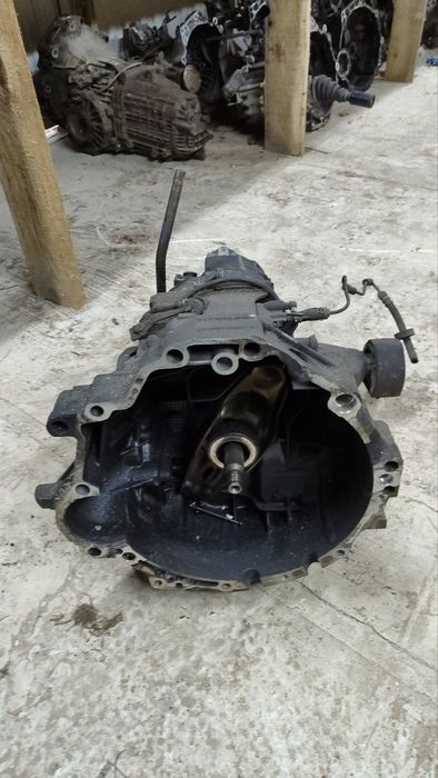 Коробка передач КПП EEN VW Passat B5 Audi A4 1.9 TDI 012301103AD