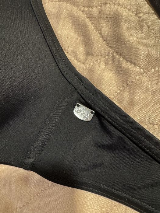 Bikini, góra od kostiumu, biustonosz Sloggi czarny, S, miseczka A