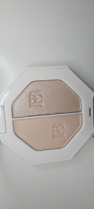 Fenty Beauty Killawatt Freestyle rozświetlacz do makijażu