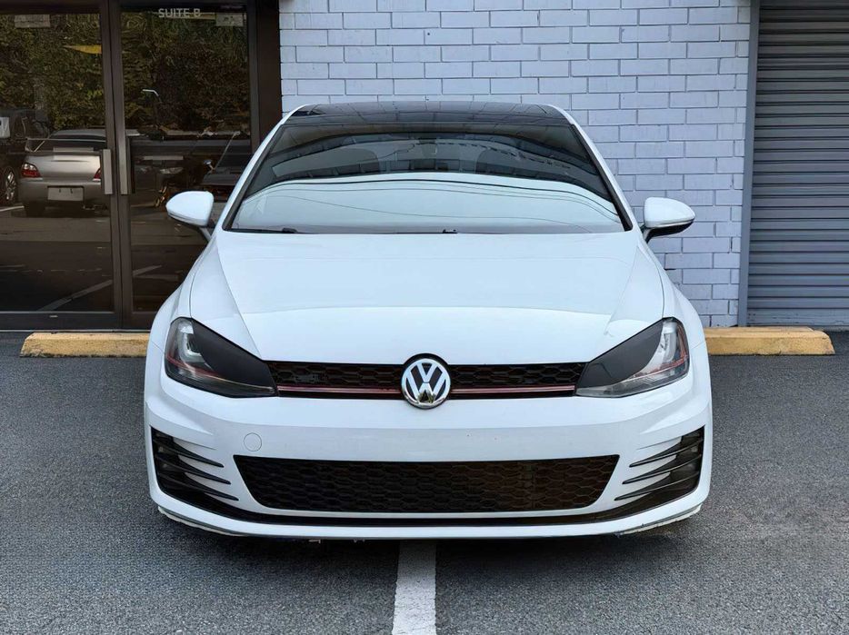 Volkswagen Golf GTI SE      2015
