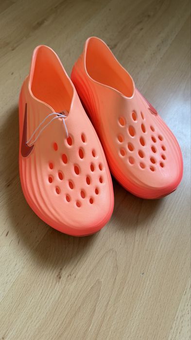 Тапочки унісекс Nike React X Rejuven8  Shoes 42 розмір