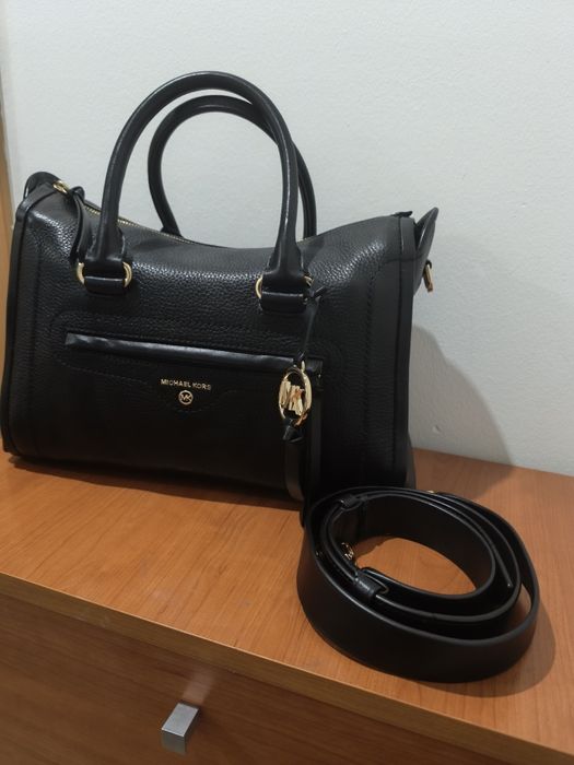 Mala Michael Kors