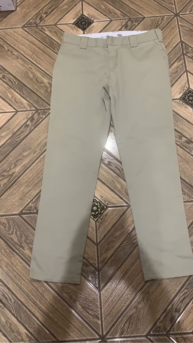 Продам білі джінси Dickies