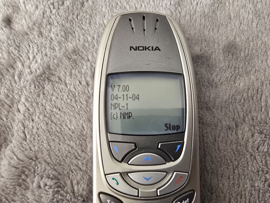 Nokia 6310i stan perfekcyjny