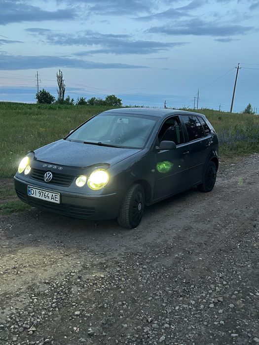 Продам Volkswagen Polo 2003год