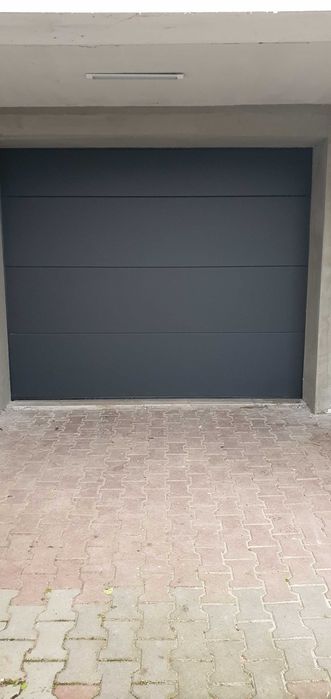 Brama garażowa segmentowa 3000x2500 antracyt Czyste powietrze