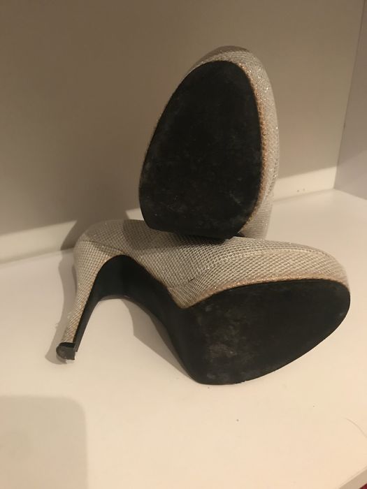 Buty szpilki srebrne