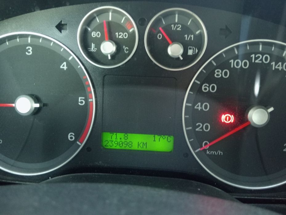 Ford focus 2006 motor econômico e fiavel