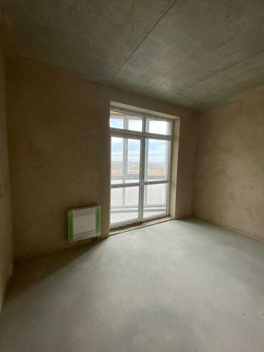 3-кімнатна квартира 90 м² з автономним газом у Басовому Схилі
