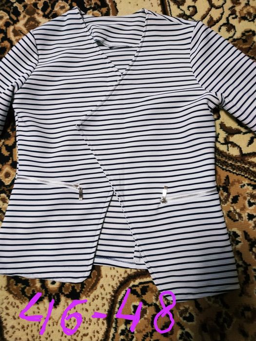 Продам куртку 48-50