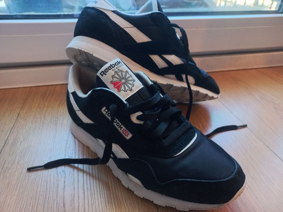 Damskie Reebok Sneakersy CEOSS-CLASSIC NYLON – Czarny [Rozmiar 40]