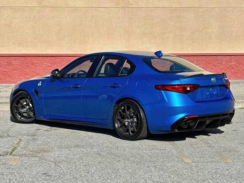 2018 Alfa Romeo Giulia Quadrifoglio