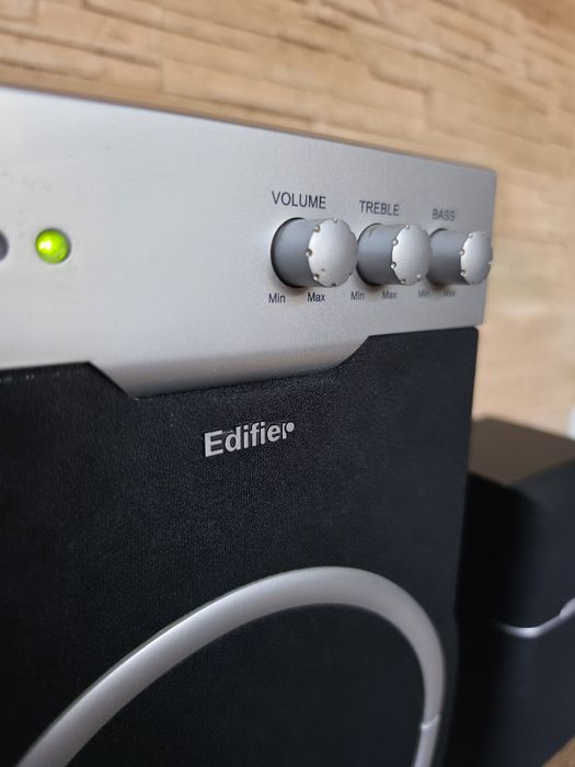 Идиал! Колонки 2.1 Edifier R 401( Акустическая система )