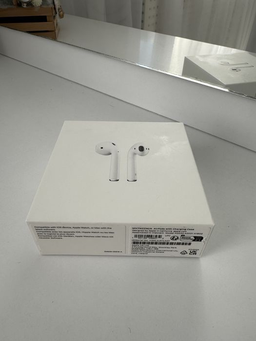 Кейс AirPods