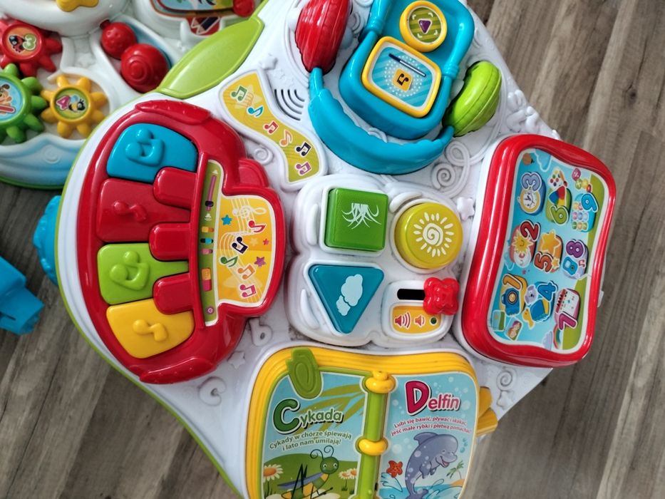 Stoliki edukacyjne Clementoni Activity