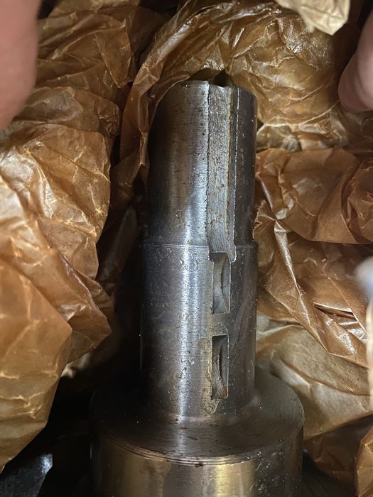 Коленвал т25. Т16. Колінчастий вал Д21