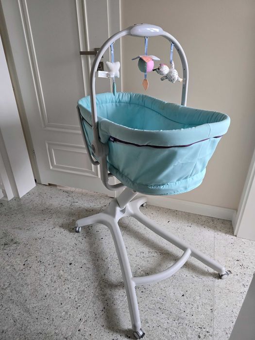 Chicco 4w1 łóżeczko, krzesełko, leżanka