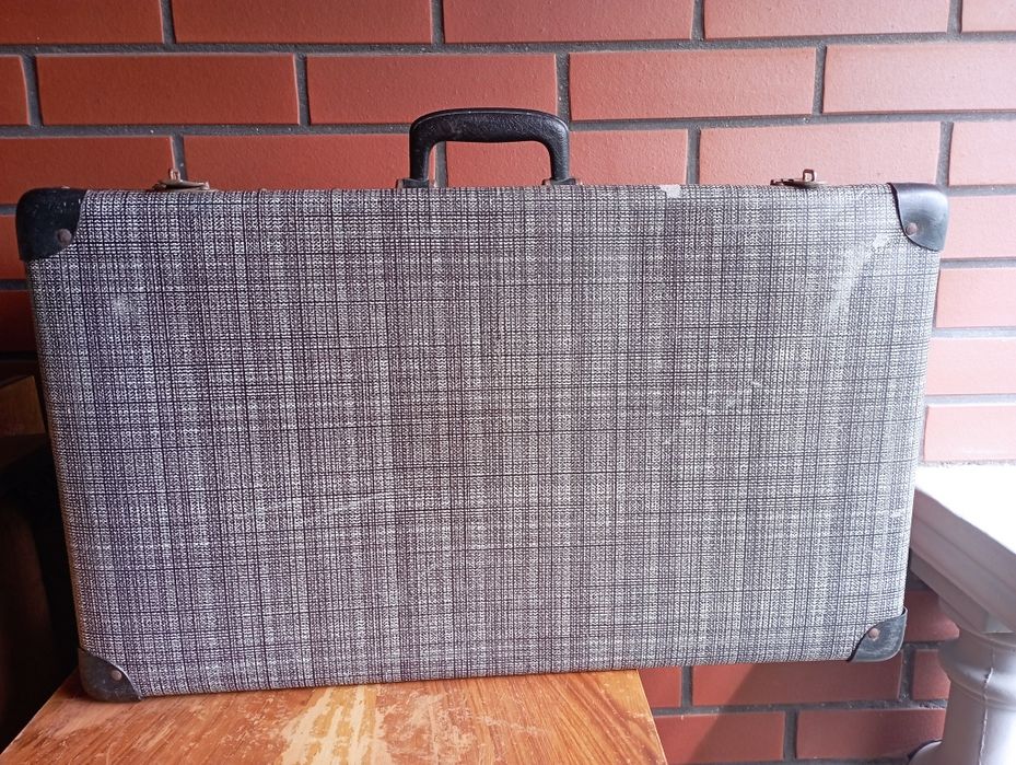 Walizka kufer stara