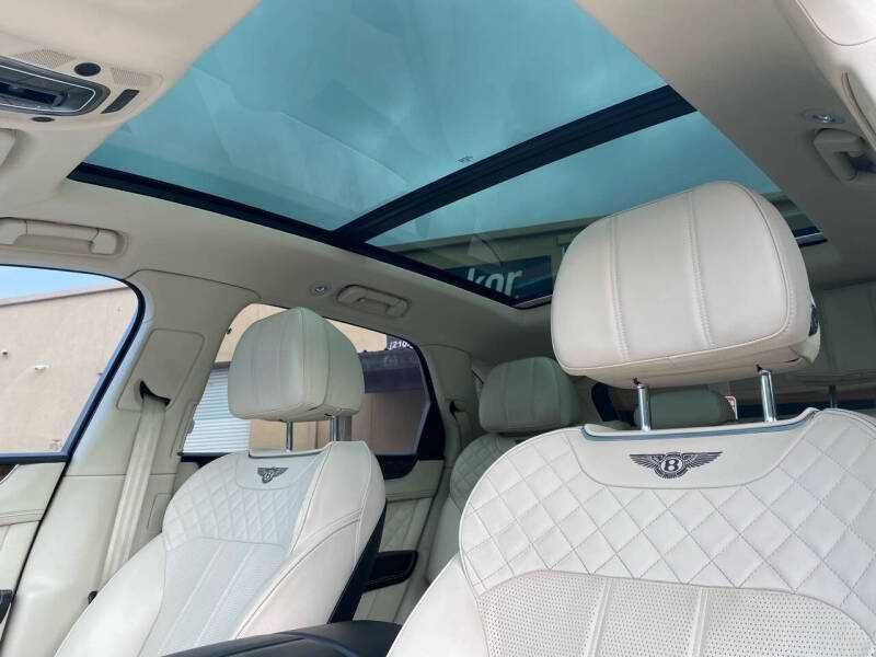 2017 Bentley Bentayga