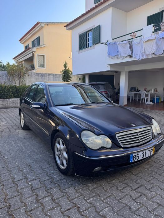 Mercedes-Benz C 270 CDI Elegance | 2002 | 279.458km | Manual | 170 cv
