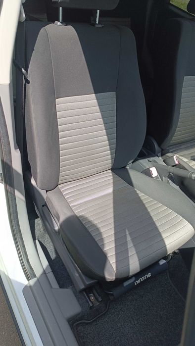 автомобіль SUZUKI SX4