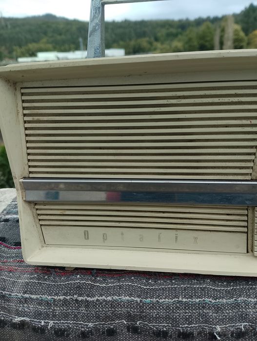 Radio antigo, bom estado