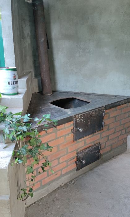 Продається дачний будинок