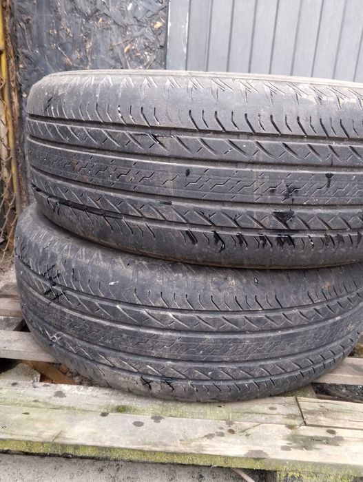 Продам пару летних шин 225/60 R17 Bridgestone