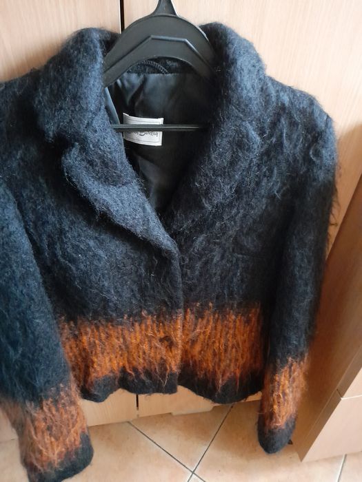 Sweter włochaty damski M