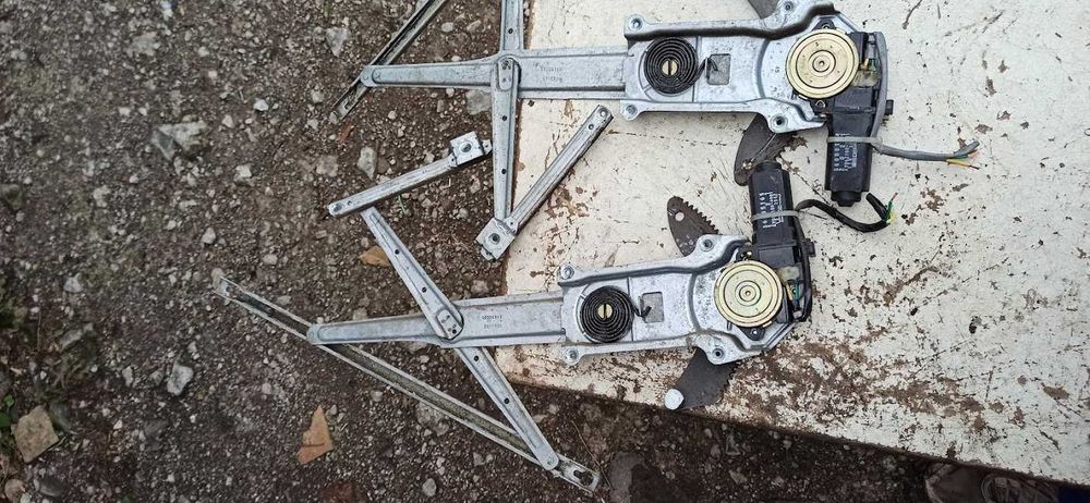 Стеклоподъёмник Chrysler ,Dodge, Jeep