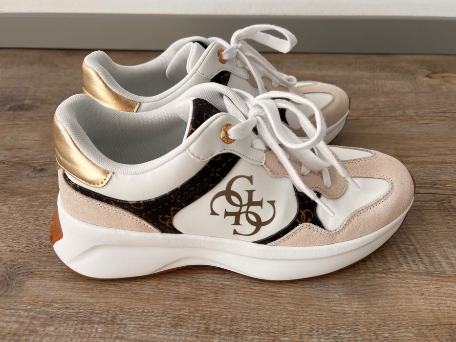 Guess Sneakersy Biały 41 rozmiar