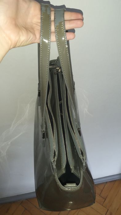 Torebka lakierowana Reserved