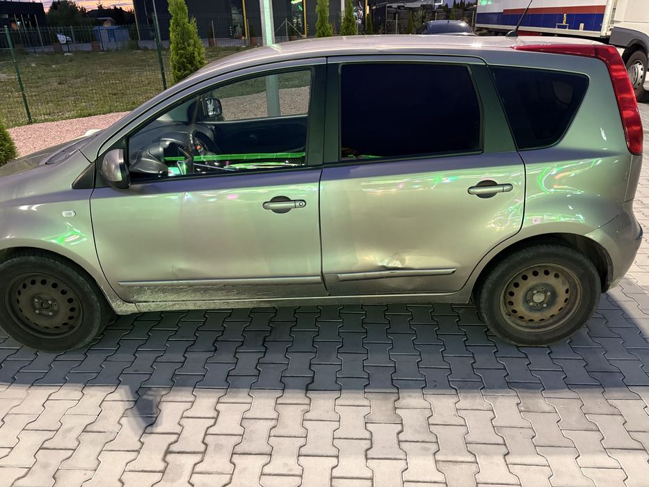 Продається нісан ноте
