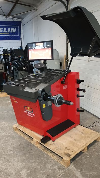 Wyważarka do kół Mondolfo Ferro