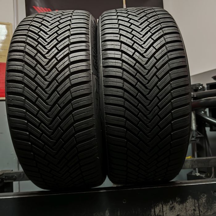 225/40/19 XL Sprzedam parę opon całorocznych Continental