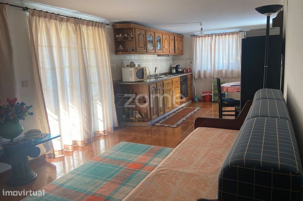 Moradia T1+2 com garagem e dois terrenos em Jorjais