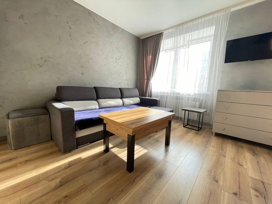 Квартира студія подобово (жк Парковий комплекс)