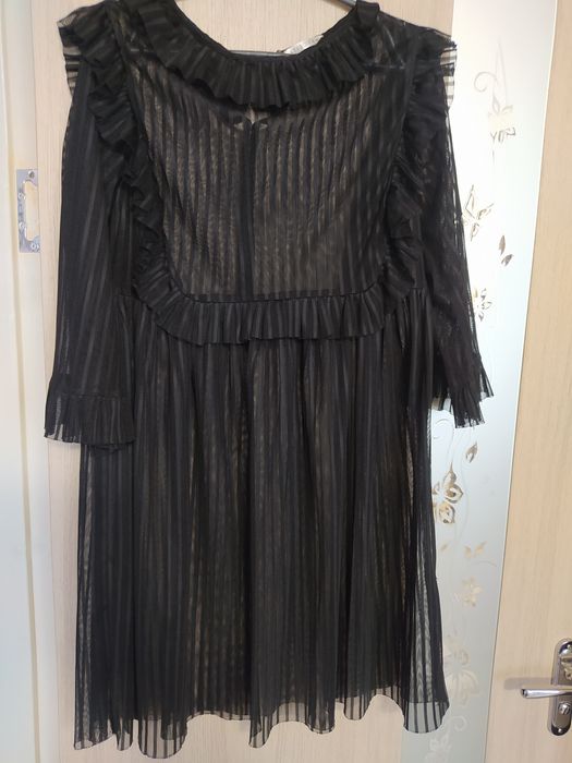 Сукня плаття святкова нарядна