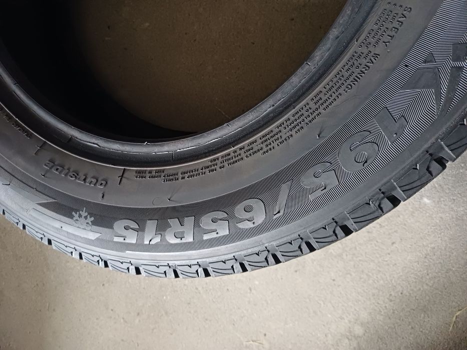 Opony zimowe  Firemax 195/65/15 2sztuki 18/19r