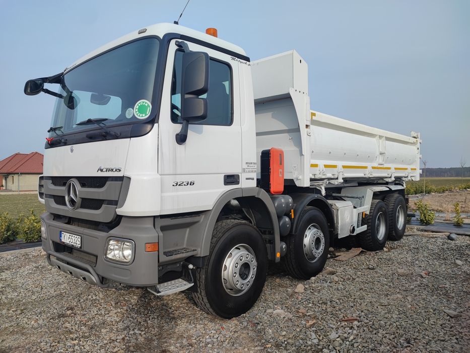 Piasek, ziemia, żwir, humus, transport, koparka