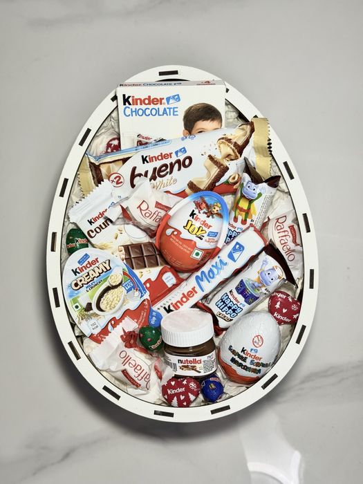 Солодкий бокс Kinder сюрприз