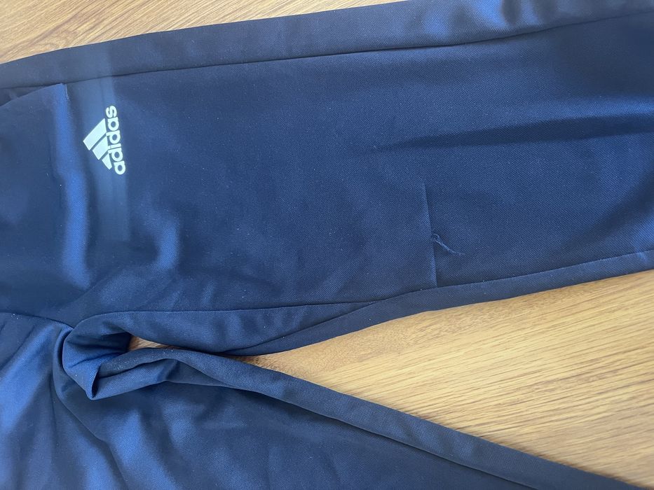 Spodnie adidas r.S