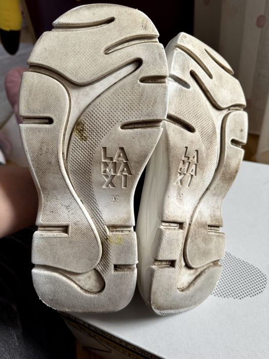 Женские кроссовки Fabi