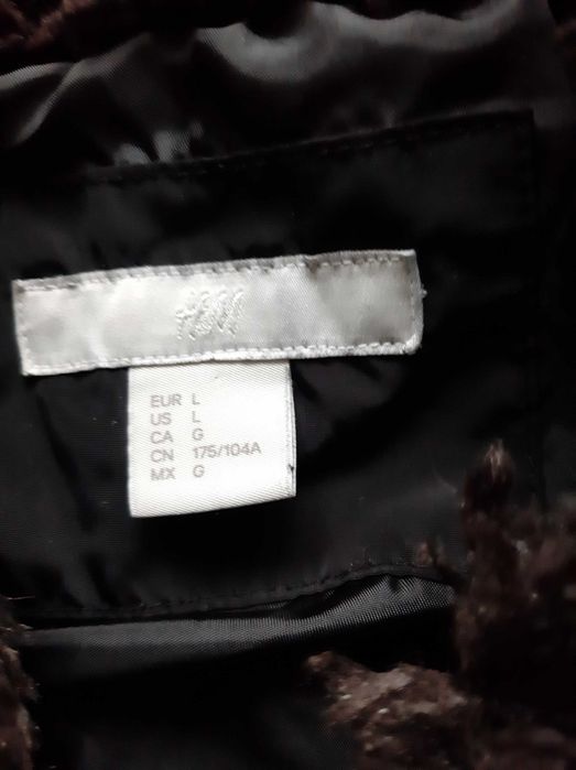 Bezrękawnik z futrzanym kołnierzem firmy H&M rozmiar L