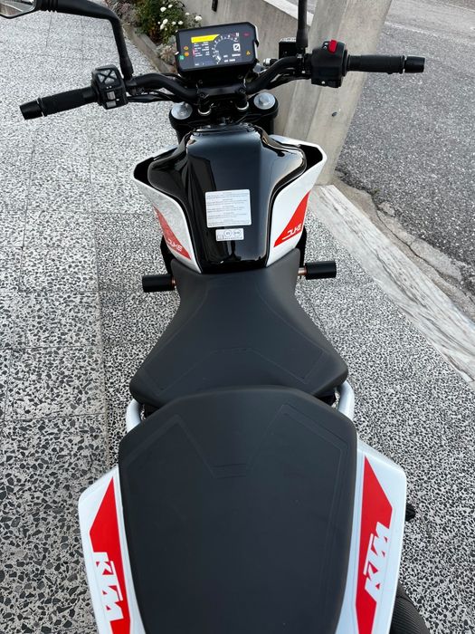 Ktm duke 390 - Como Nova