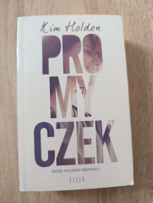 Kim Holden Promyczek