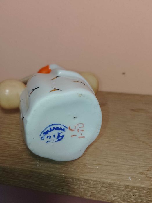 Фарфор статуэтка