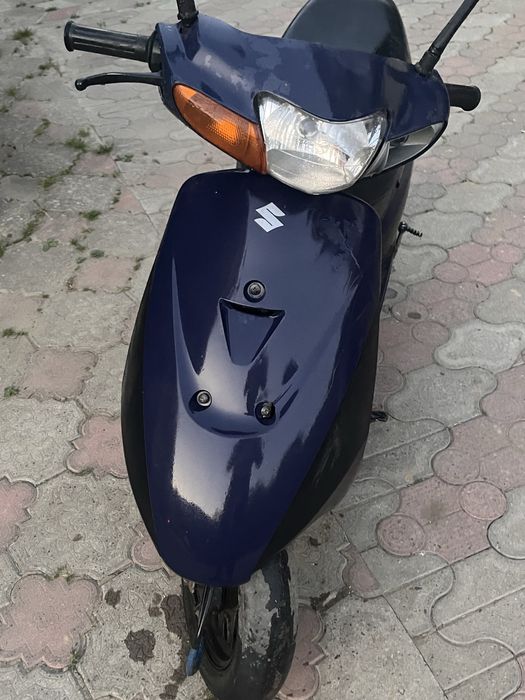 Suzuki 50 скутер