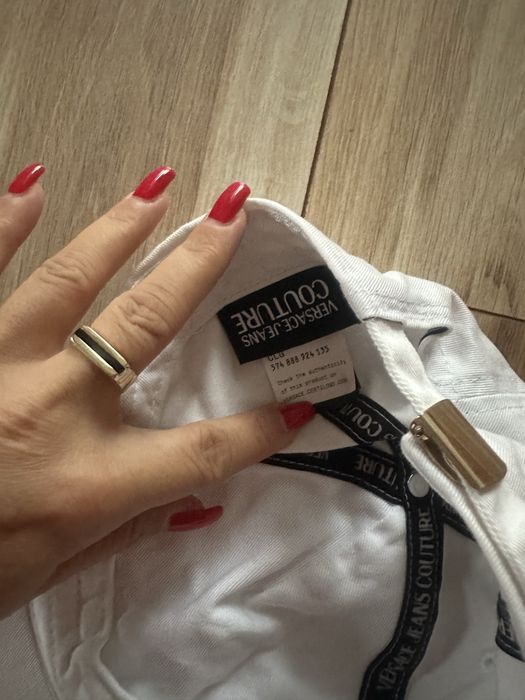 Czapka marki versace jeans couture